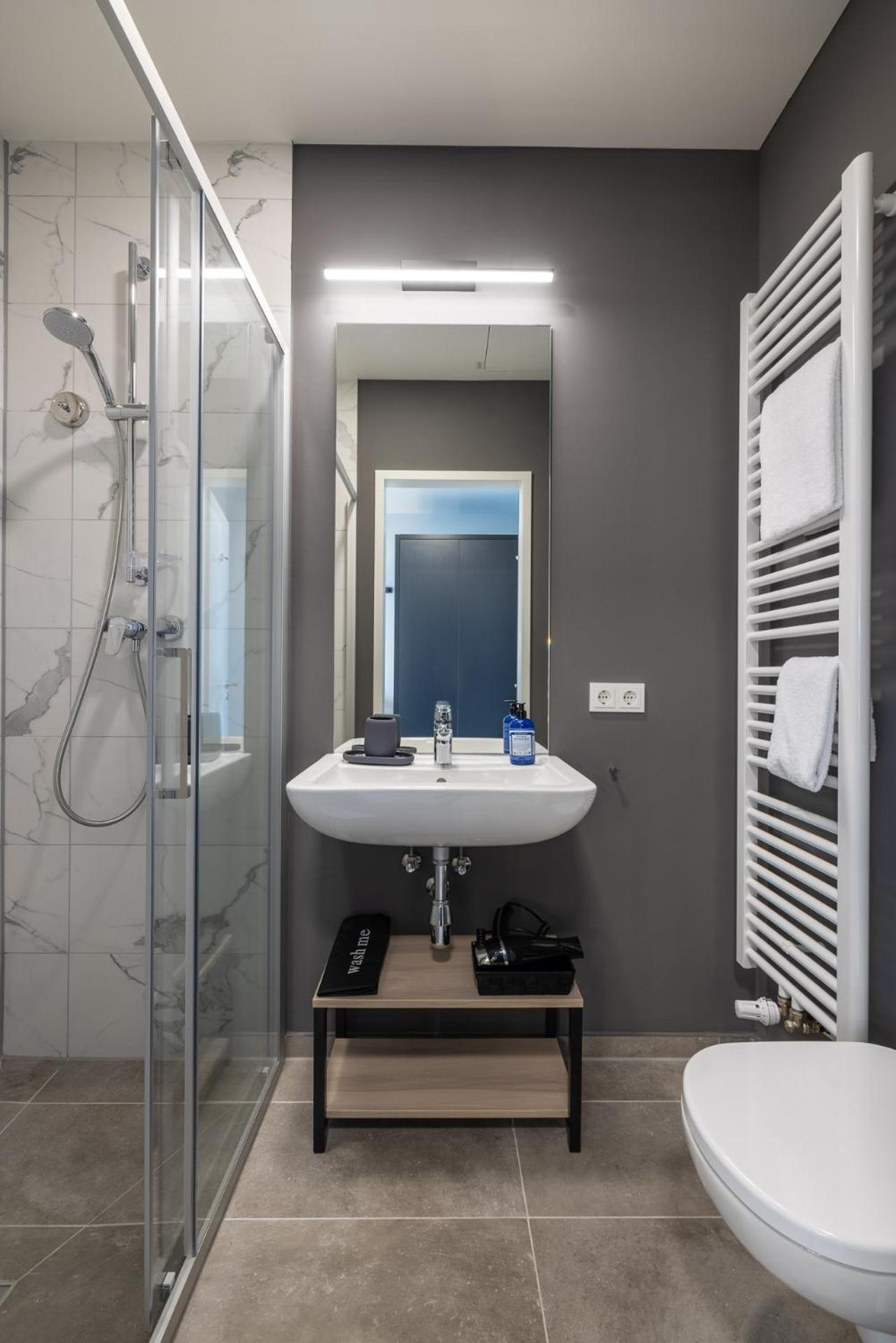 Cologne Ehrenfeld Aparthotel Buitenkant foto